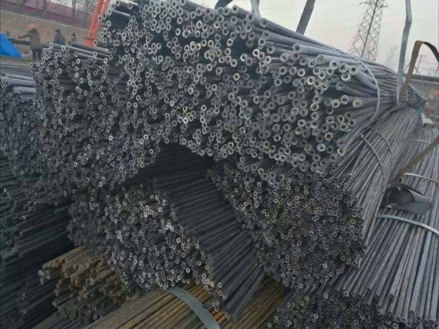 小口径无缝钢管